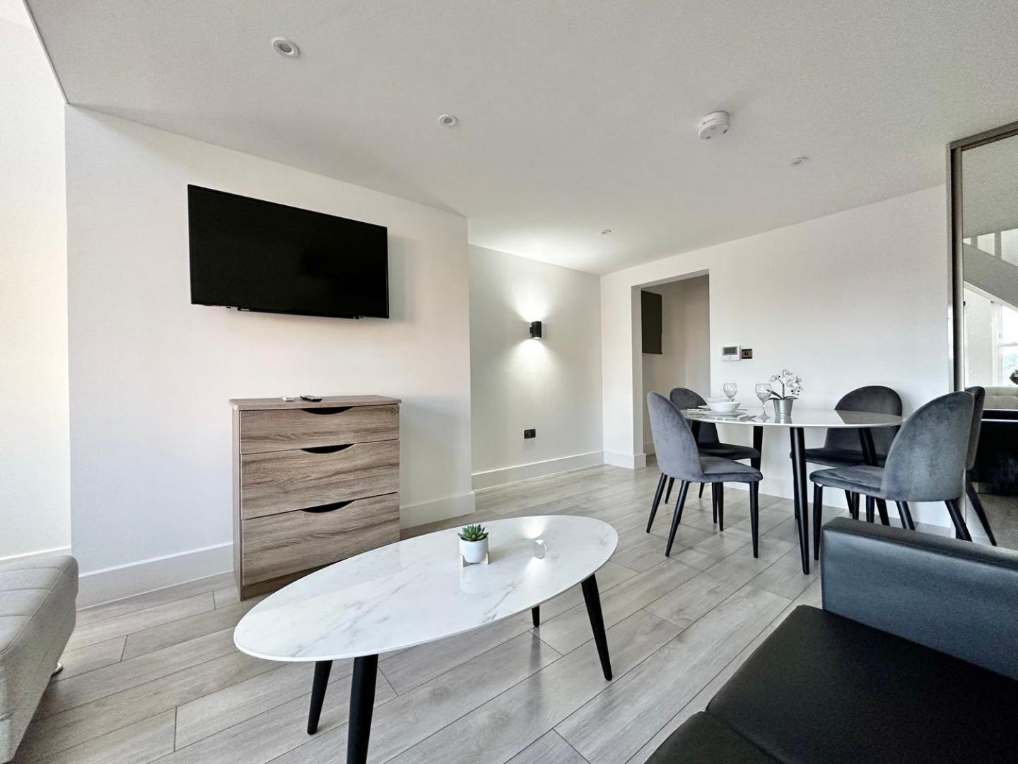 Luxury Duplex City Centre Apartment Leeds  Esterno foto